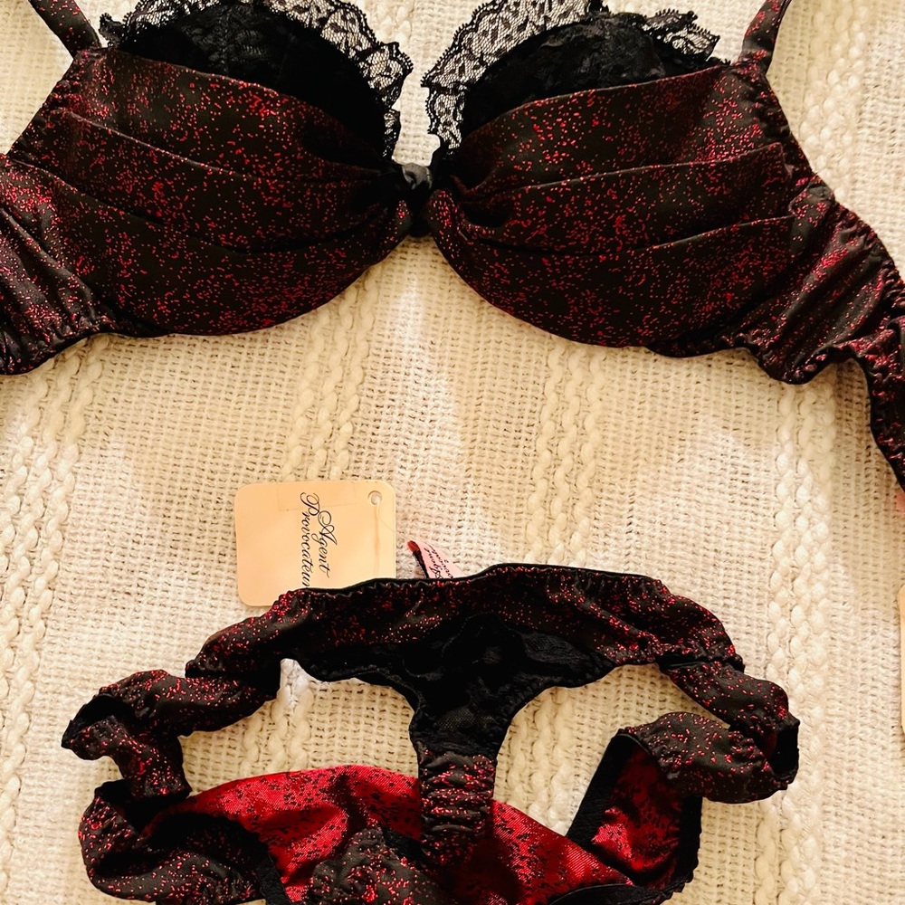 Agent Provocateur Bra and Thong Panty NWT - Picture 2 of 6